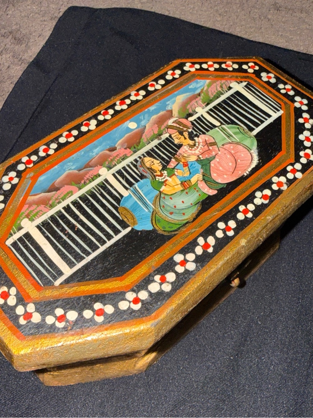 Indian Hand-Painted Octagonal Decorative Trinket Box 1960’s